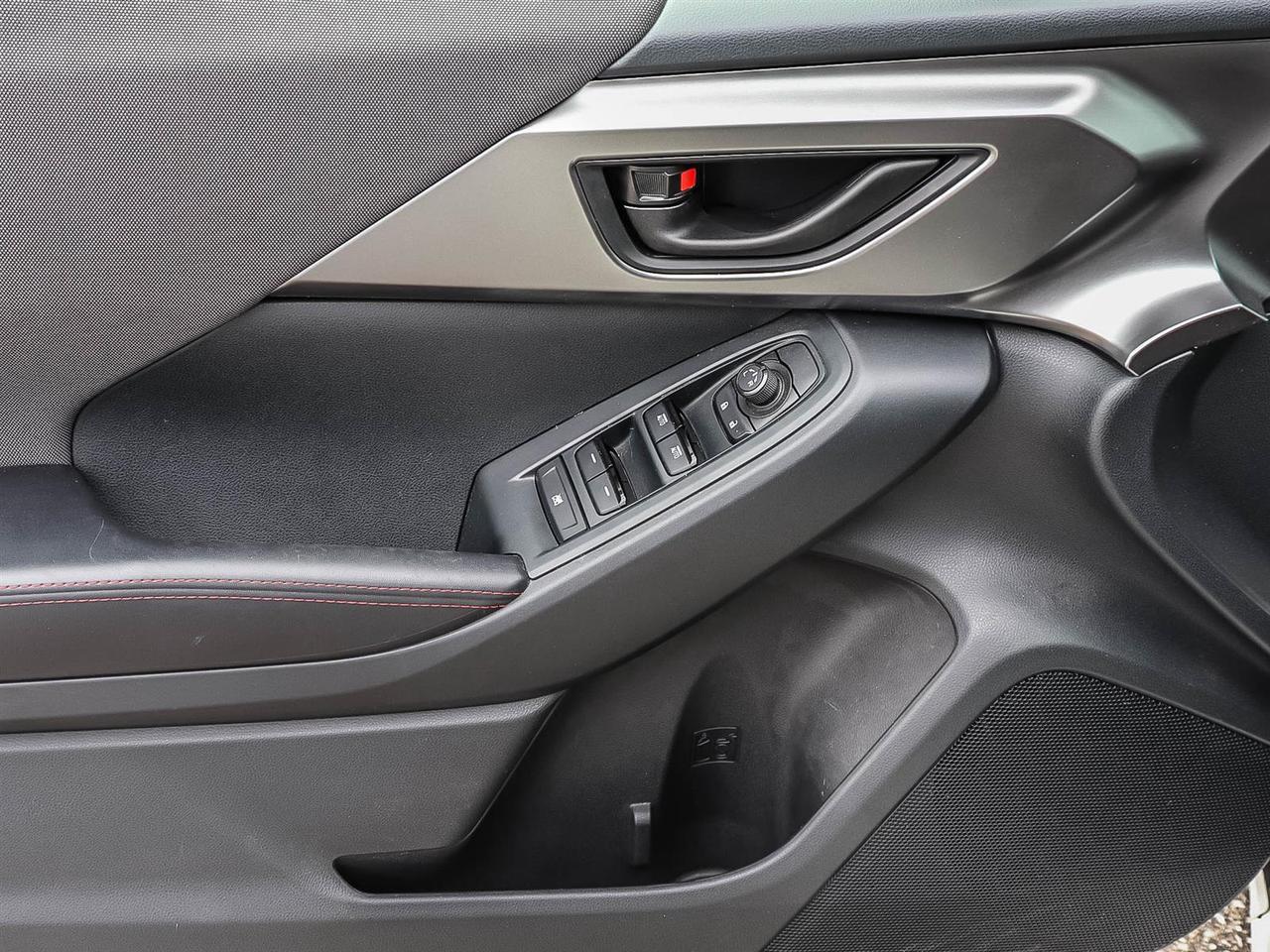 2025 Subaru Impreza Touring Photo