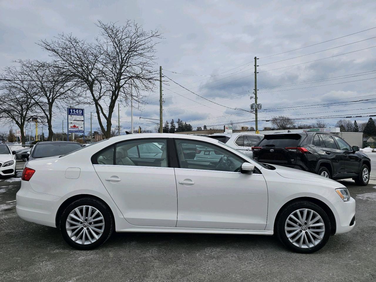 2012 Volkswagen Jetta 4dr 2.5L Auto HIGHLINE - Photo #8