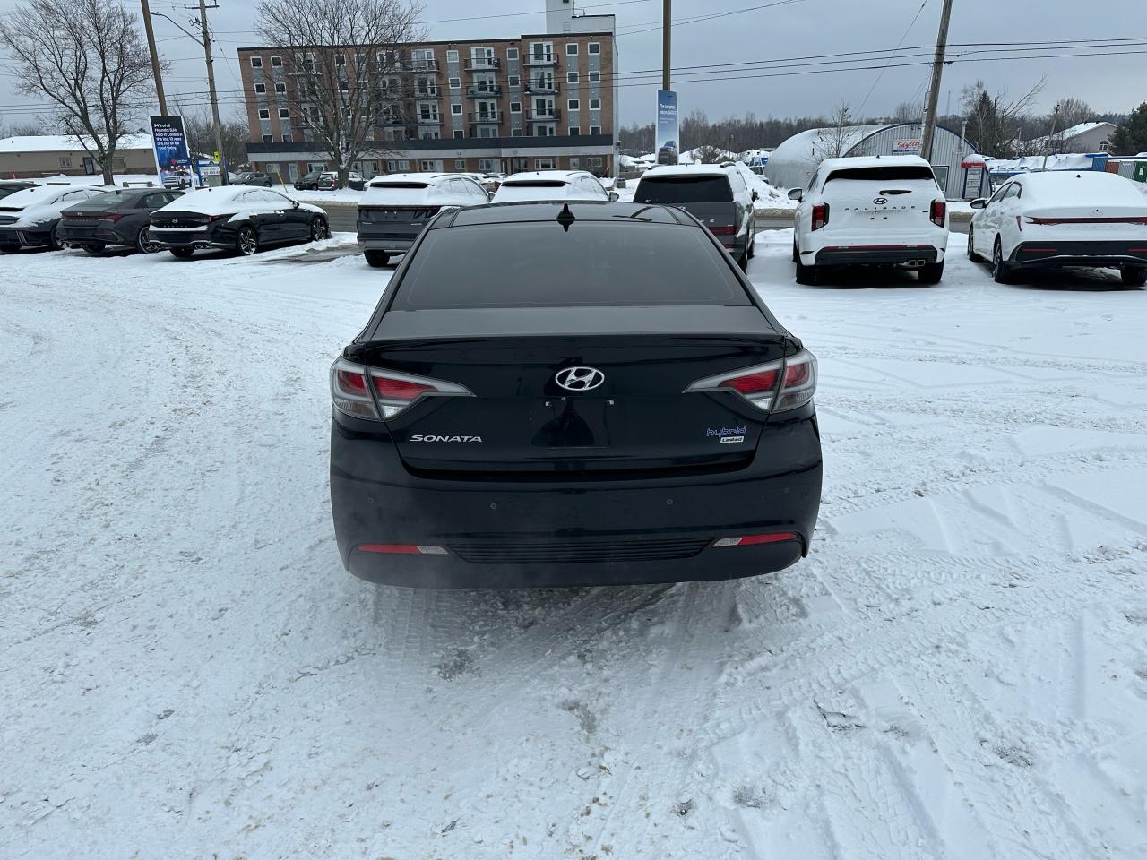 2016 Hyundai Sonata Hybrid 4dr Sdn Ultimate Photo8