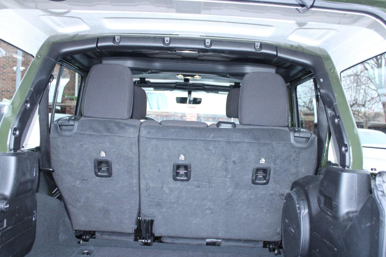 2023 Jeep Wrangler Sahara 4 Door 4x4 - Photo #9