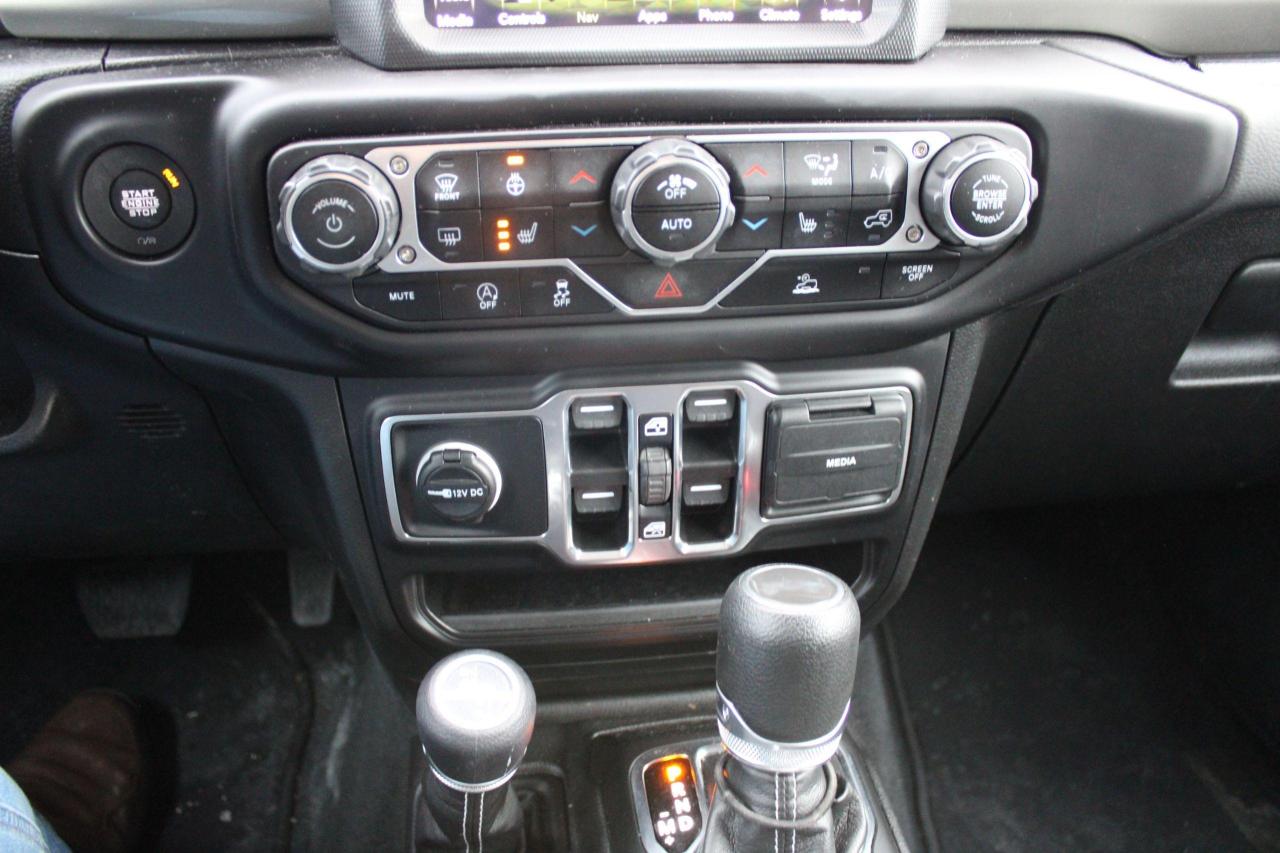 2023 Jeep Wrangler Sahara 4 Door 4x4 - Photo #15