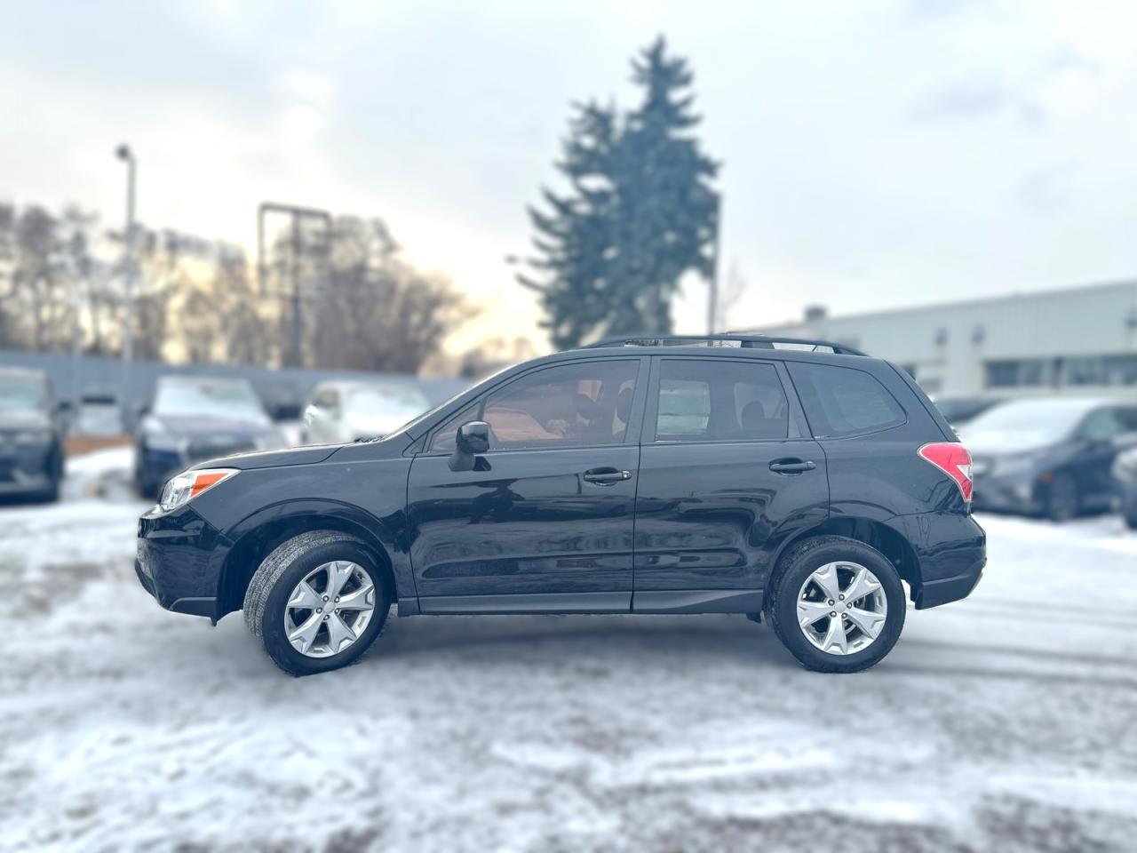 2015 Subaru Forester AUTO AWD NO ACCIDENT HEATED SEATS POWERSEAT !SALE! - Photo #4