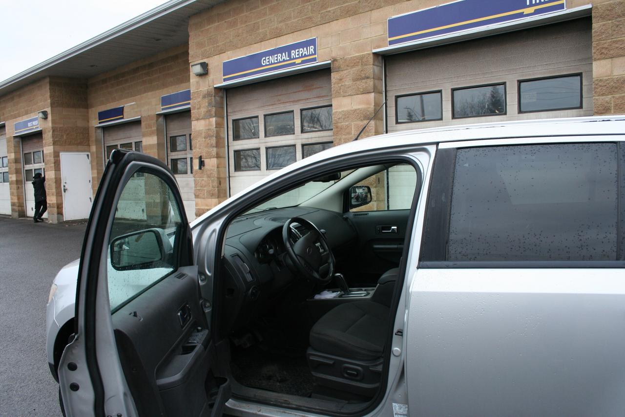 2009 Ford Edge  - Photo #6