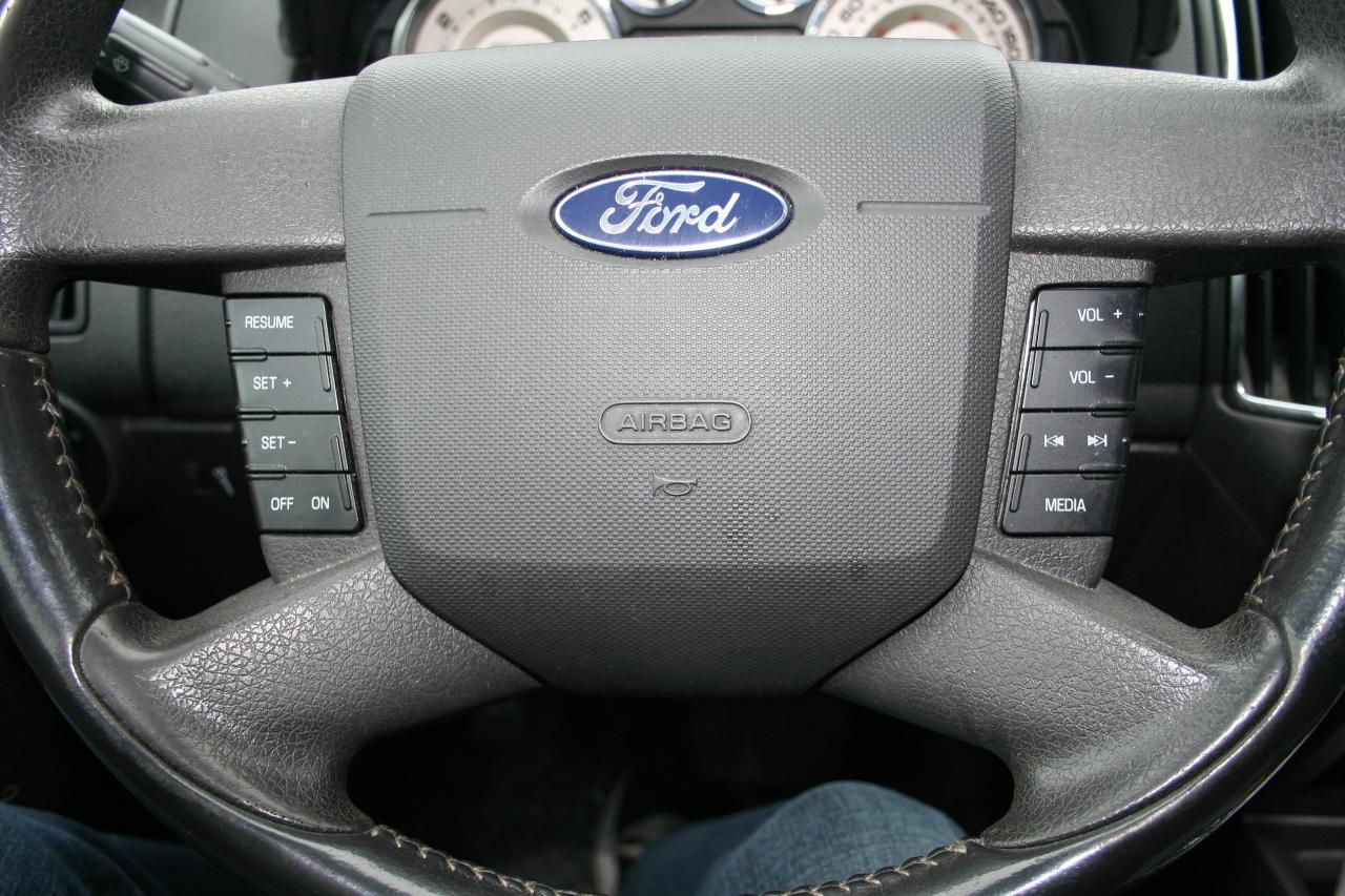 2009 Ford Edge  - Photo #10