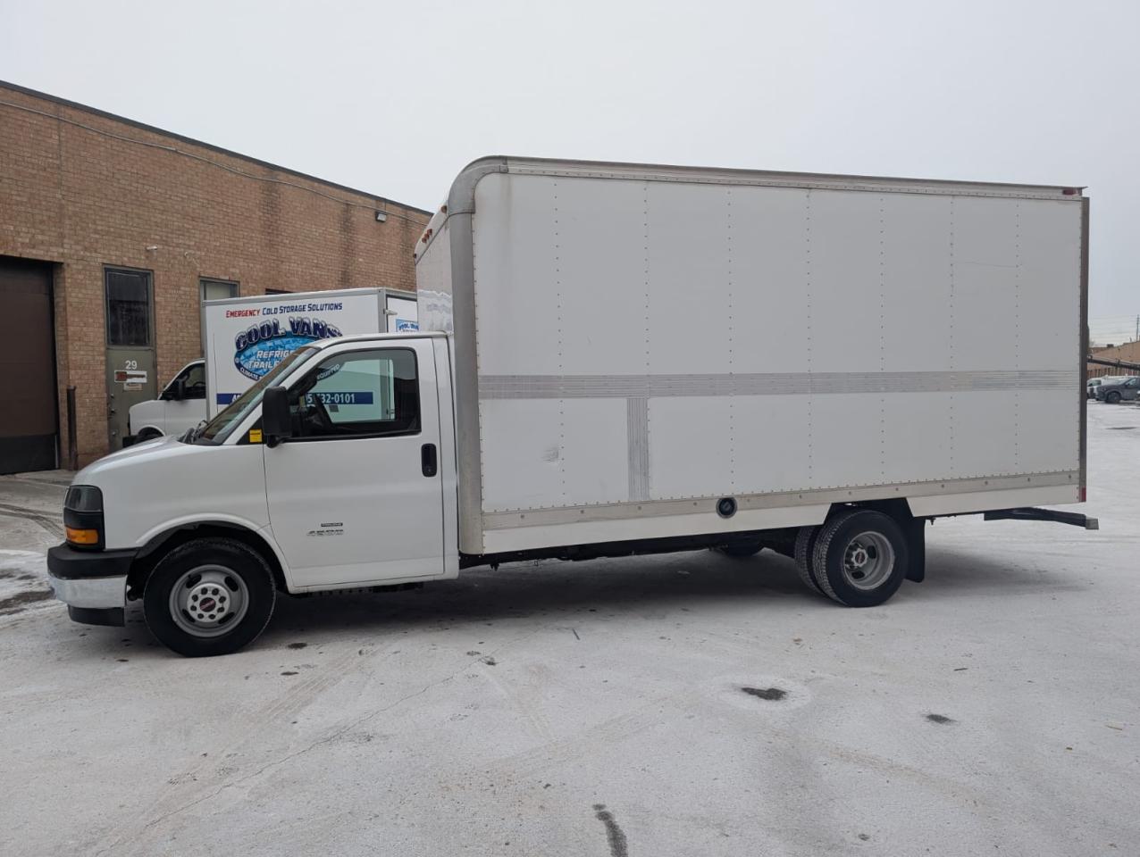 Used 2019 GMC Savana 4500 Van 177