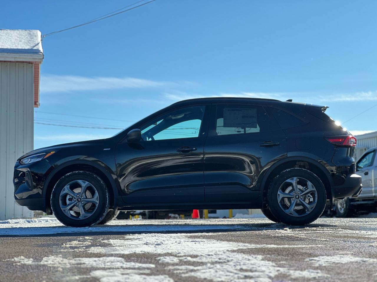 2025 Ford Escape ST-Line AWD Photo