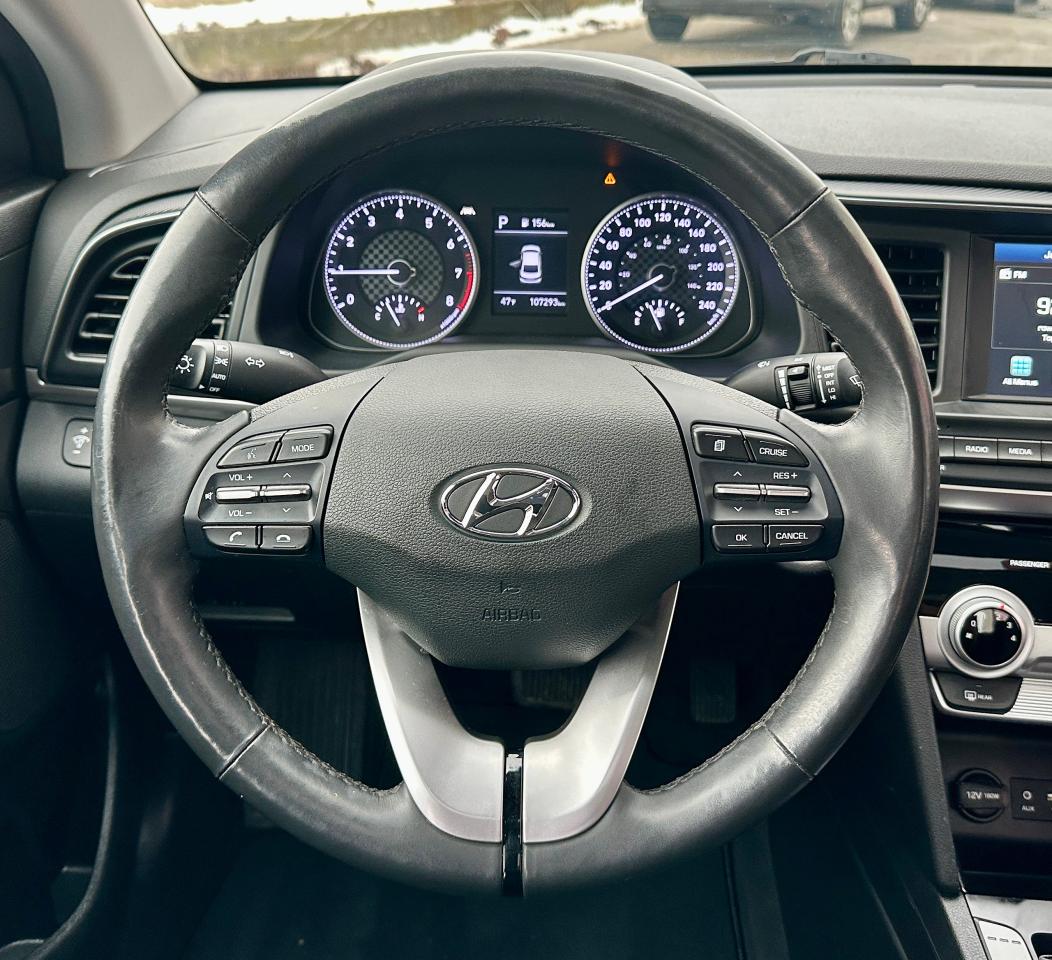 2020 Hyundai Elantra Preferred w/Sun & Safety Package Photo