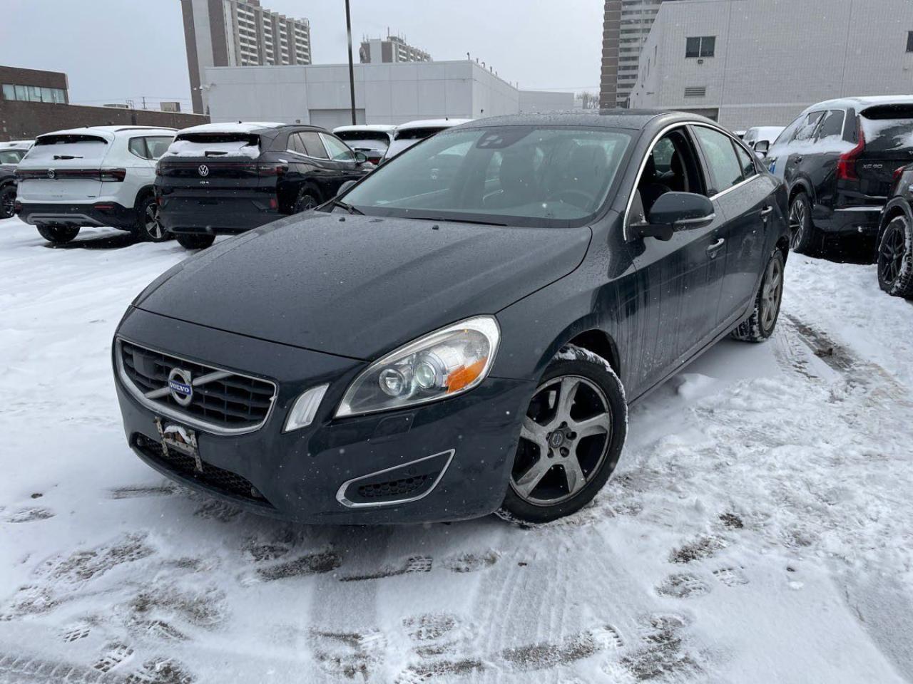 Used 2013 Volvo S60 T5 Premier Plus AWD | BLIS | Leather | Sunroof | Heated Seats for sale in Waterloo, ON