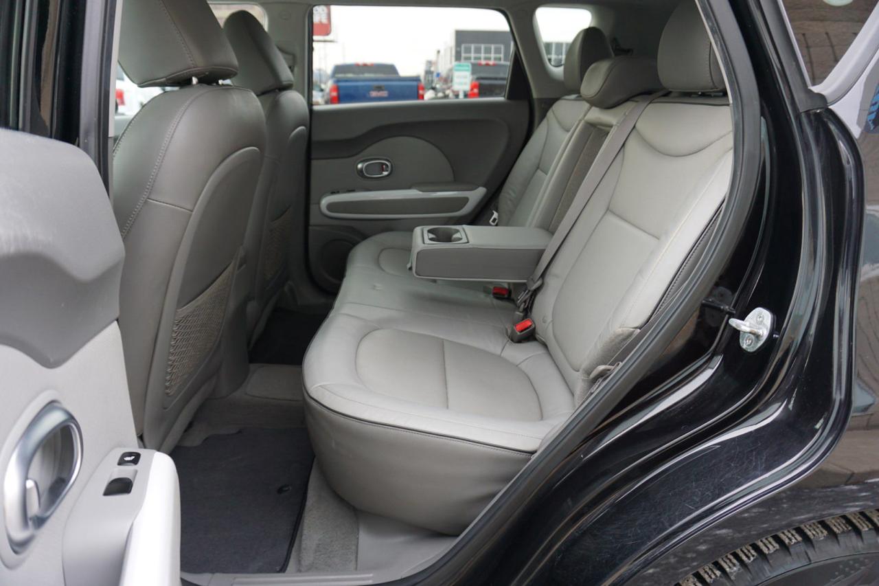 2018 Kia Soul EV LUXURY CERTIFIED *KIA SERVICED* CAMERA NAV BLUETOOTH LEATHER HEATED SEATS CRUISE ALLOYS - Photo #16