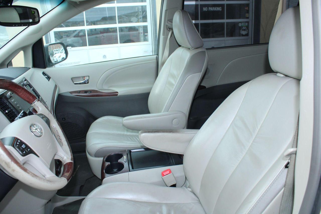 2011 Toyota Sienna 5dr V6 Limited 7-Pass AWD WITH DVD - Photo #10