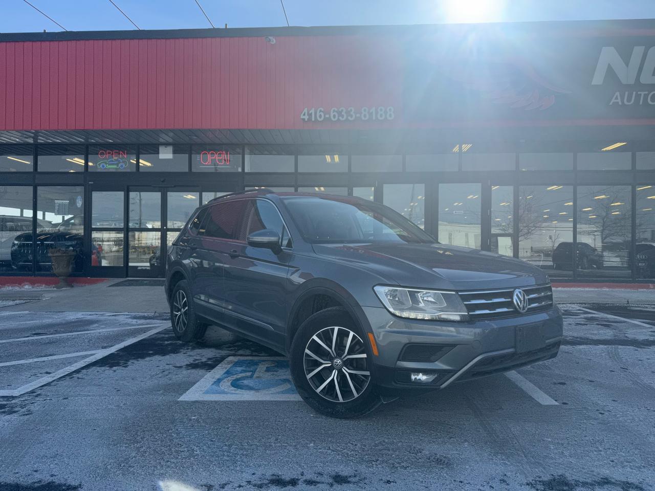 Used 2020 Volkswagen Tiguan COMFORTLINE AWD LEATHER PANO/ROOF A/CARPLAY B/SPOT for sale in North York, ON