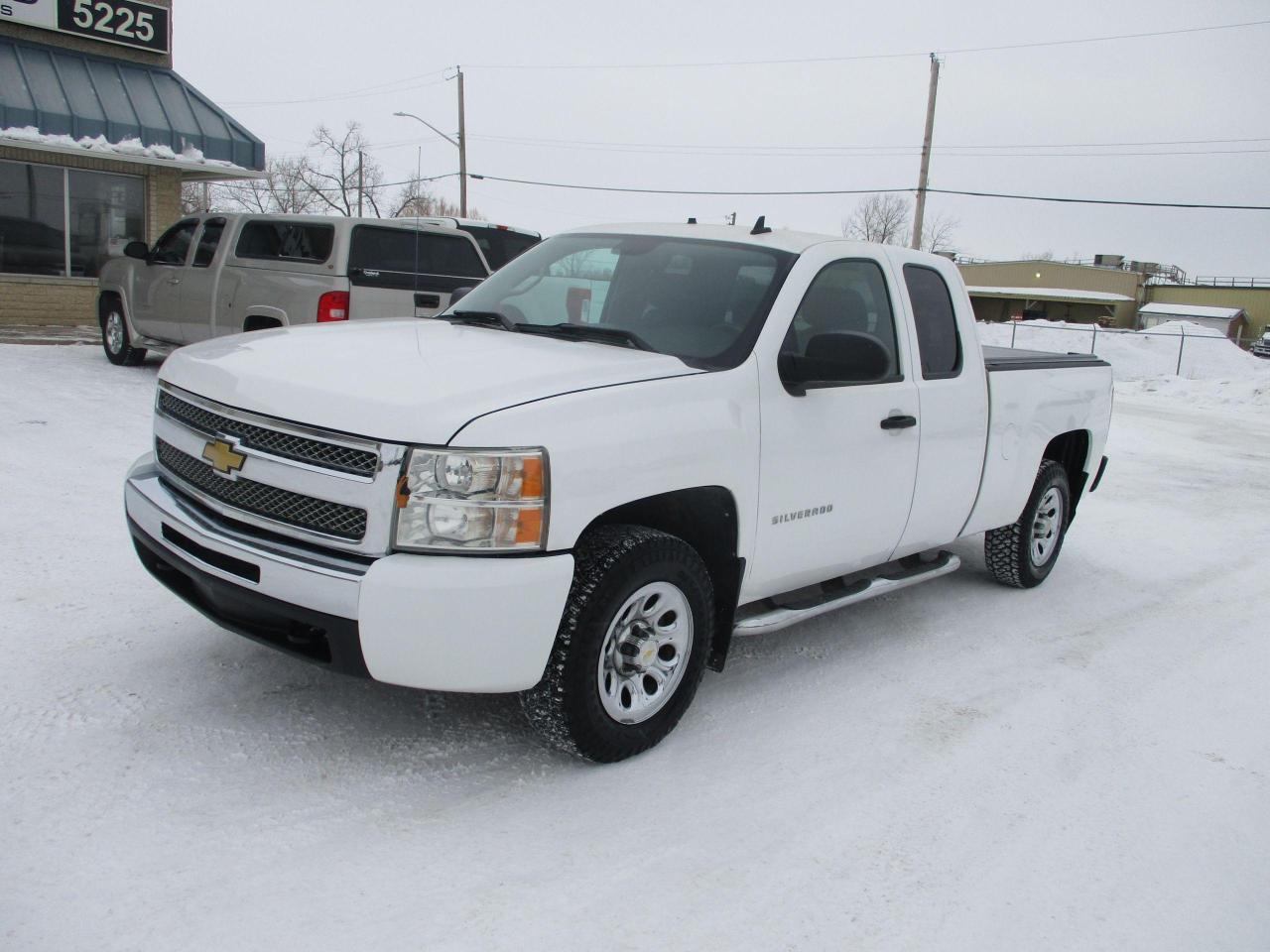 2012 Chevrolet Silverado 1500 LT - Photo #2