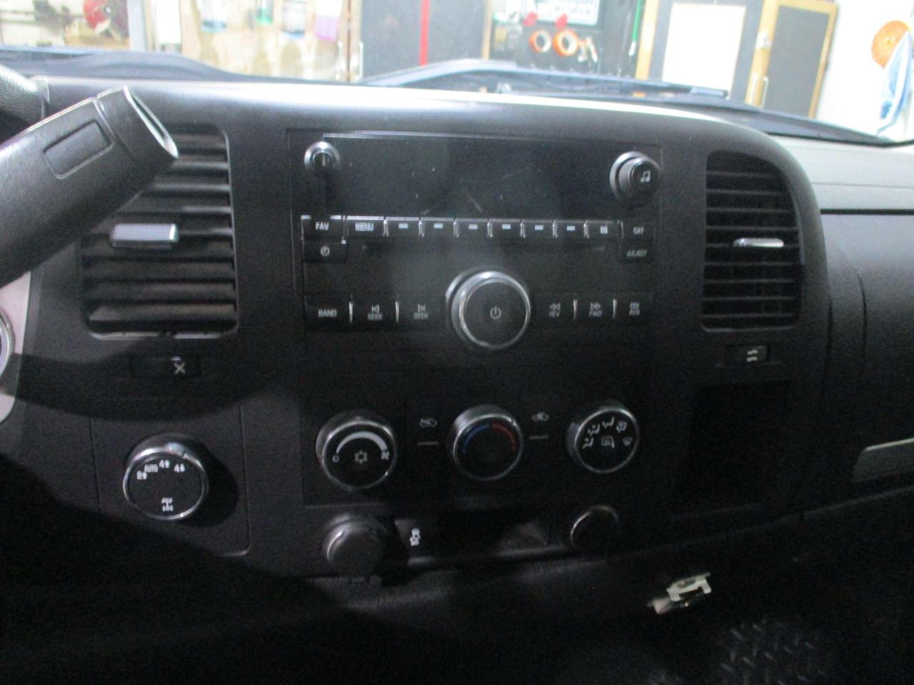 2012 Chevrolet Silverado 1500 LT - Photo #8