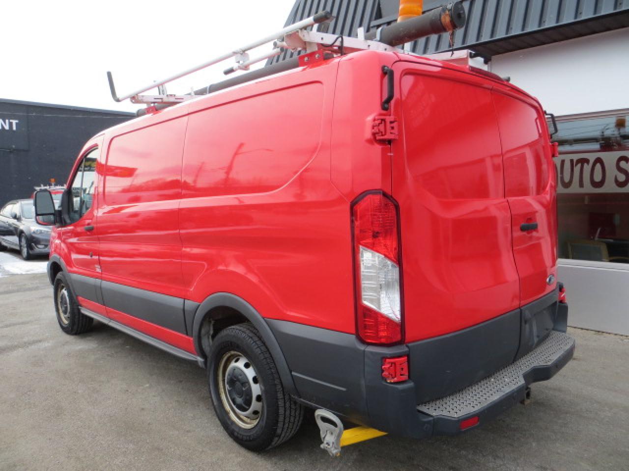 2016 Ford Transit Cargo Van CERTIFIED,T-250,3.7L,SHELVING,LADDER RACK,INVERTER - Photo #5