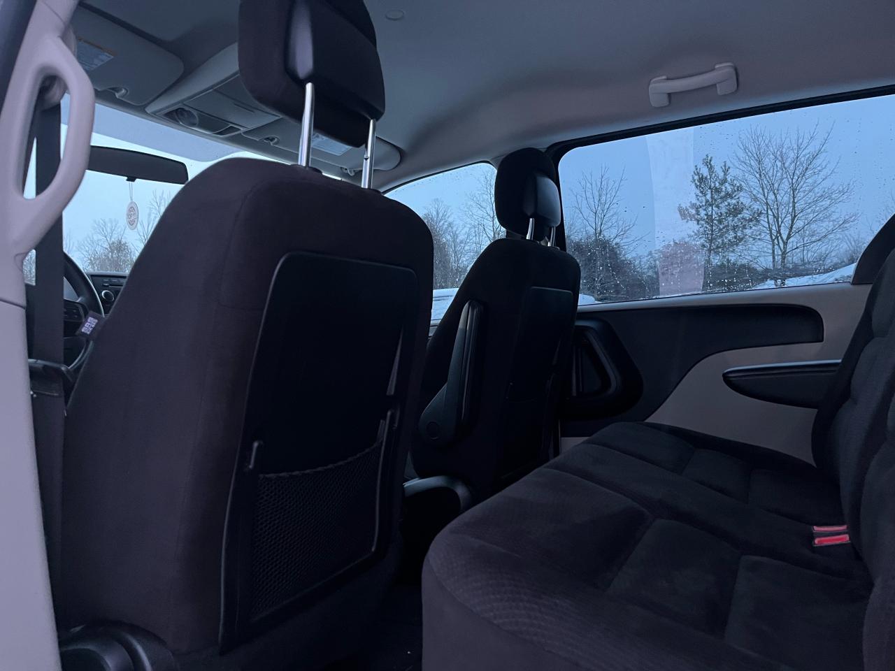 2015 Dodge Grand Caravan  - Photo #16