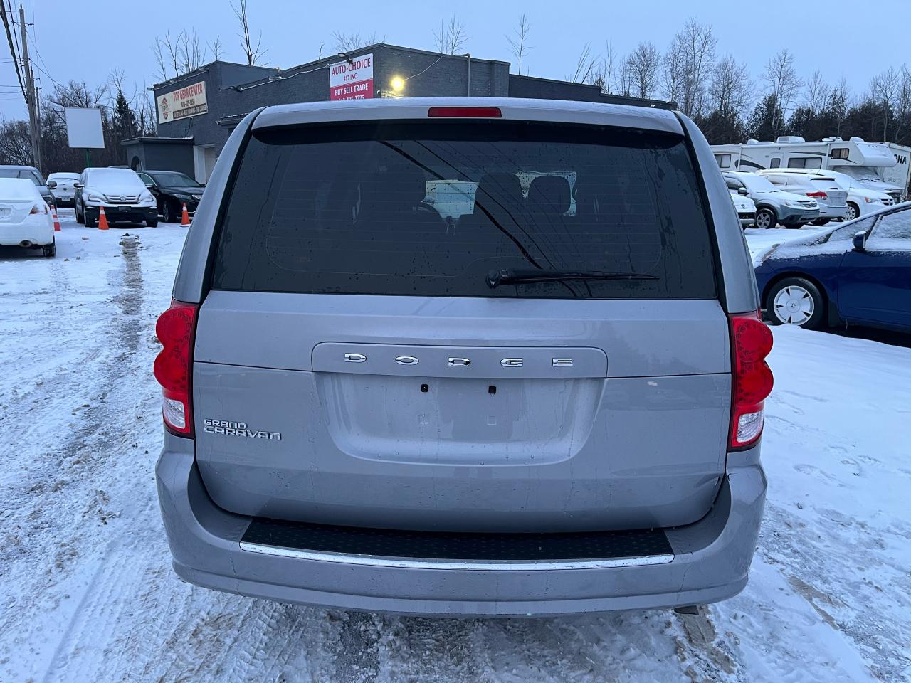 2015 Dodge Grand Caravan  - Photo #4