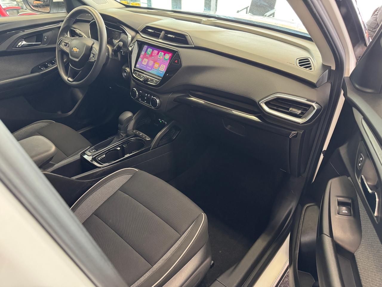 2021 Chevrolet TrailBlazer LT+New Tires+Collision WARN+BlindSpot+CLEAN CARFAX - Photo #21