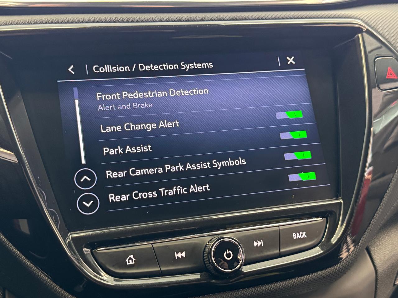 2021 Chevrolet TrailBlazer LT+New Tires+Collision WARN+BlindSpot+CLEAN CARFAX - Photo #32
