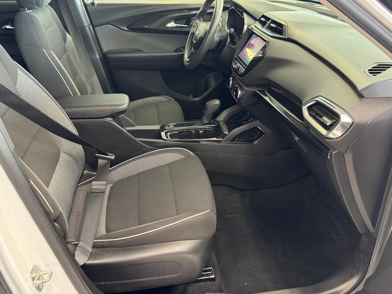 2021 Chevrolet TrailBlazer LT+New Tires+Collision WARN+BlindSpot+CLEAN CARFAX Photo22