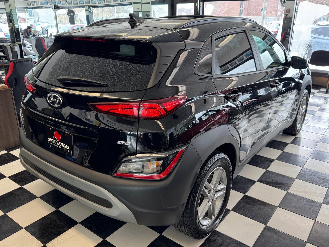 2022 Hyundai KONA Preferred AWD Special Ed+Roof+Leather+CLEAN CARFAX - Photo #11