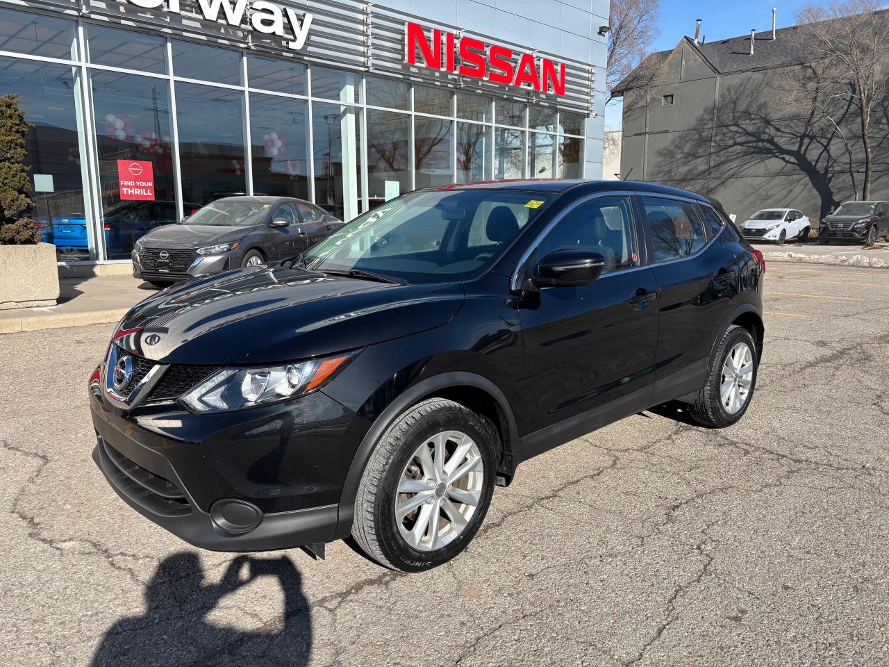 Used 2017 Nissan Qashqai S for sale in Toronto, ON