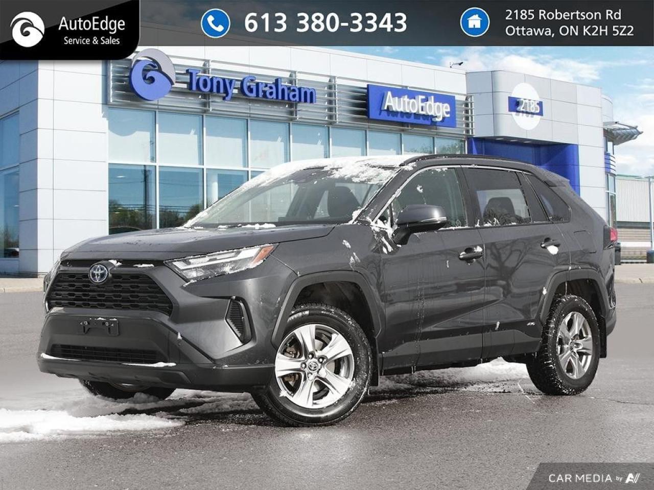 Used 2023 Toyota RAV4 HYBRID XLE AWD for sale in Ottawa, ON