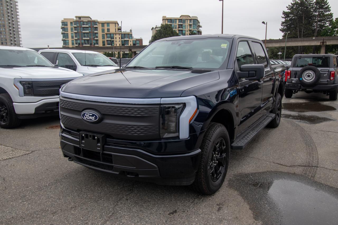 New 2025 Ford F-150 Lightning XLT 4WD SuperCrew 5.5' Box for sale in New Westminster, BC