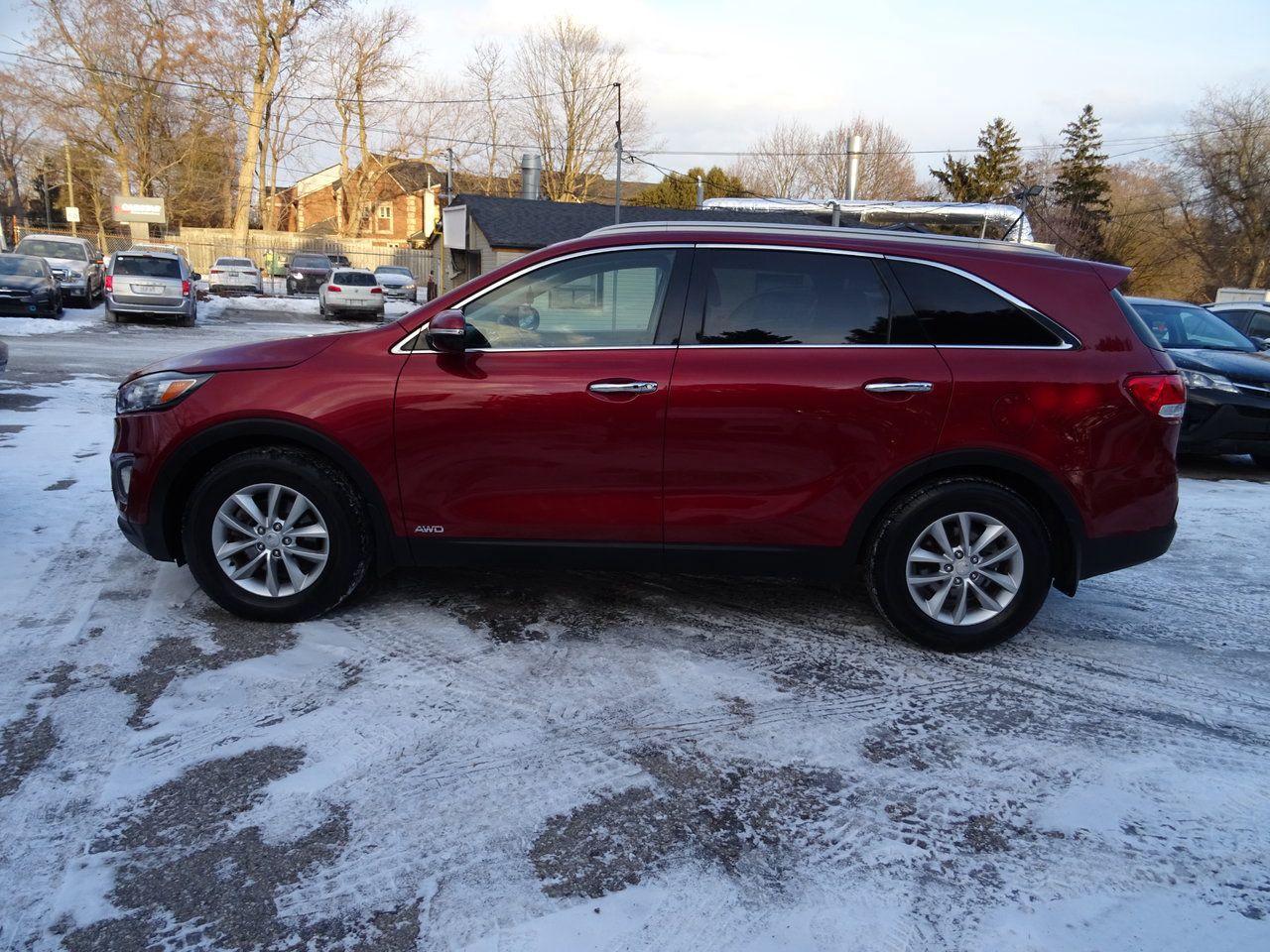 Used 2016 Kia Sorento LX for sale in Scarborough, ON