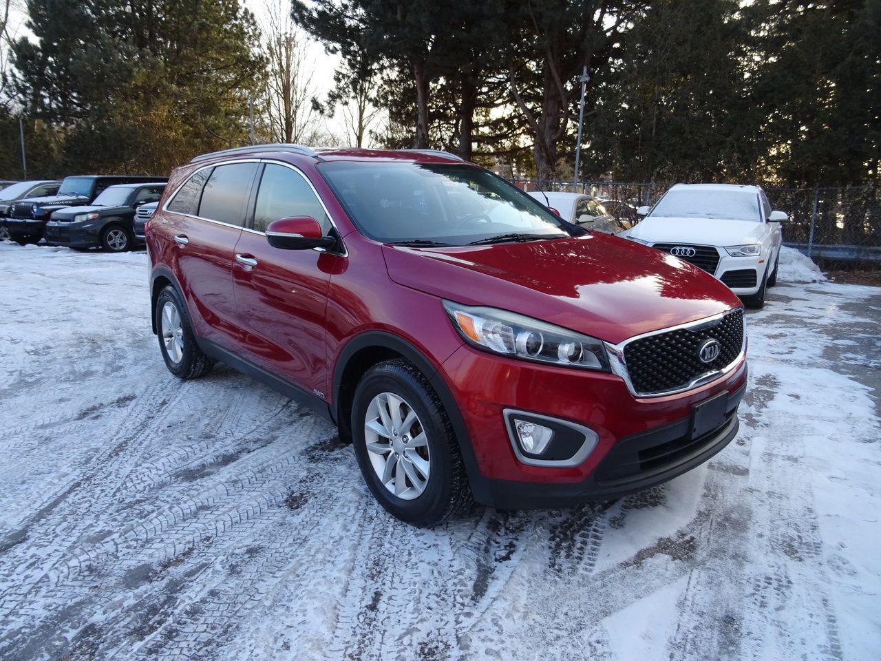 2016 Kia Sorento LX - Photo #4