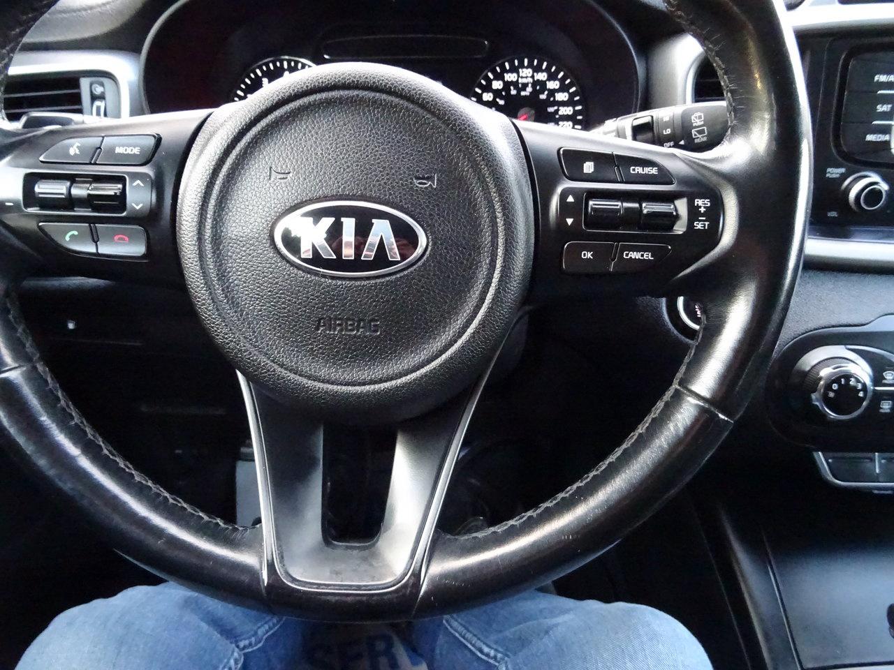 2016 Kia Sorento LX - Photo #15