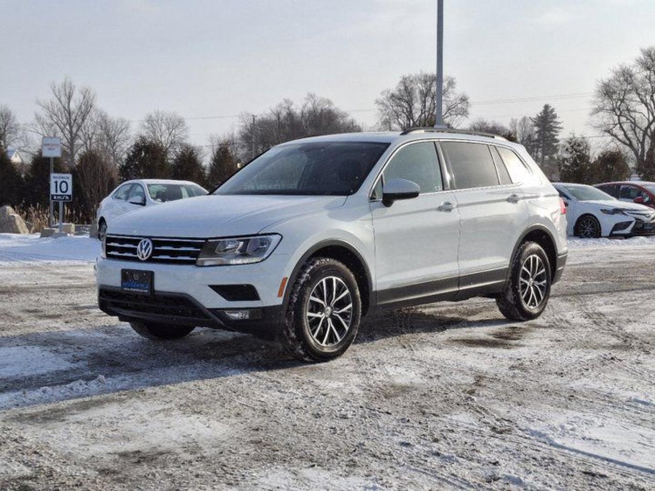 Used 2021 Volkswagen Tiguan Comfortline AWD | Leather | Panoramic Sunroof | Nav | Heated Seats | CarPlay + Android | Rear Camera for sale in Guelph, ON