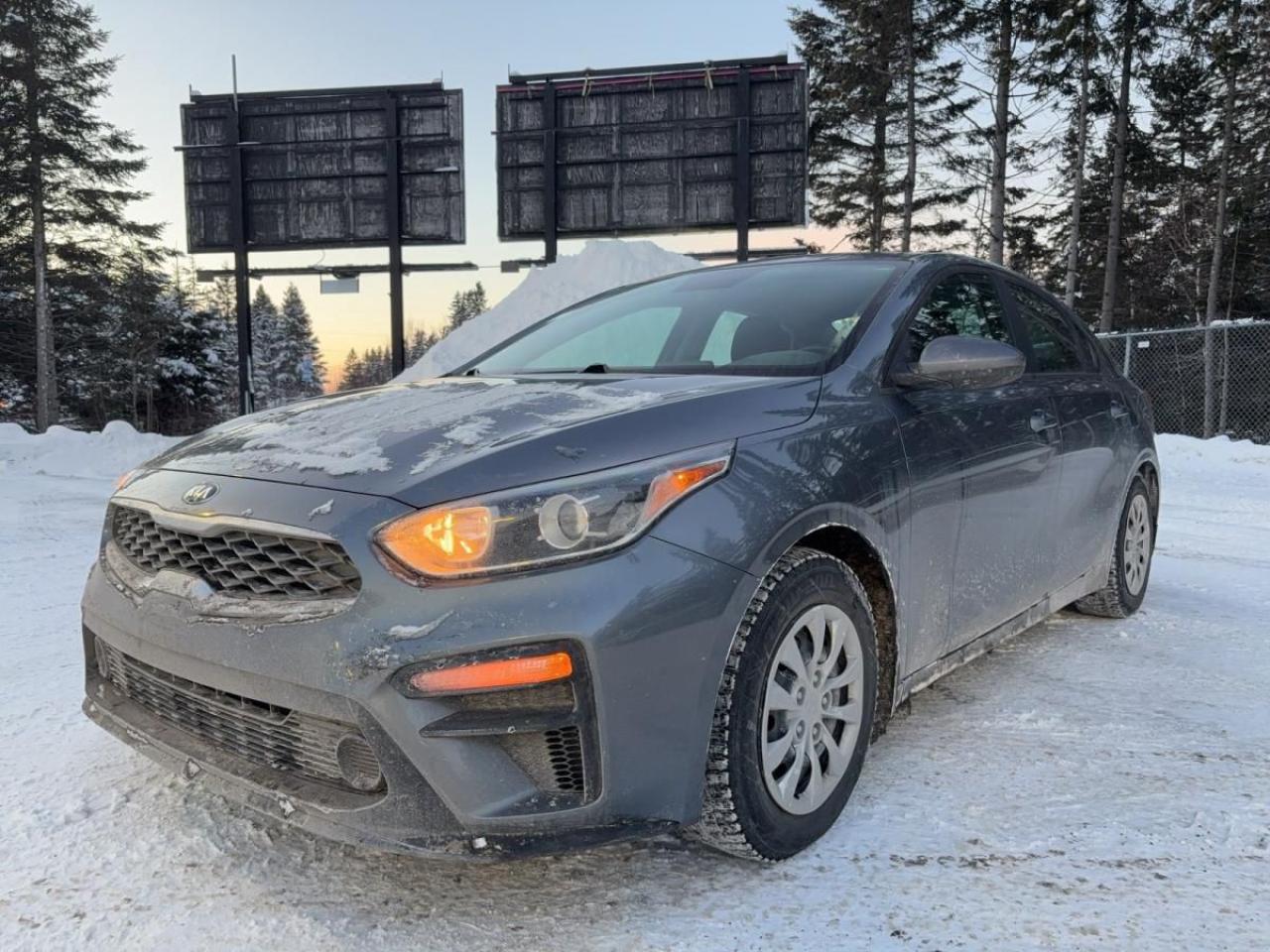 Used 2021 Kia Forte LX A/C *CARPLAY * CAMÉRA *CRUISE *SIÈGE CHAUFFANT for sale in Québec, QC