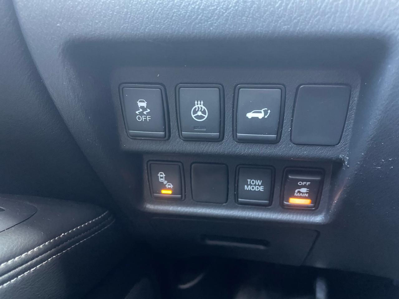 2019 Nissan Pathfinder SL PREMIUM LEATHER - AROUNDVIEW CAMERAS - MOONROOF Photo32