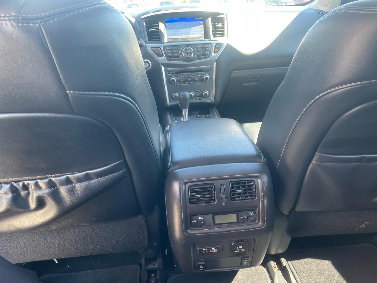 2019 Nissan Pathfinder SL PREMIUM LEATHER - AROUNDVIEW CAMERAS - MOONROOF Photo28