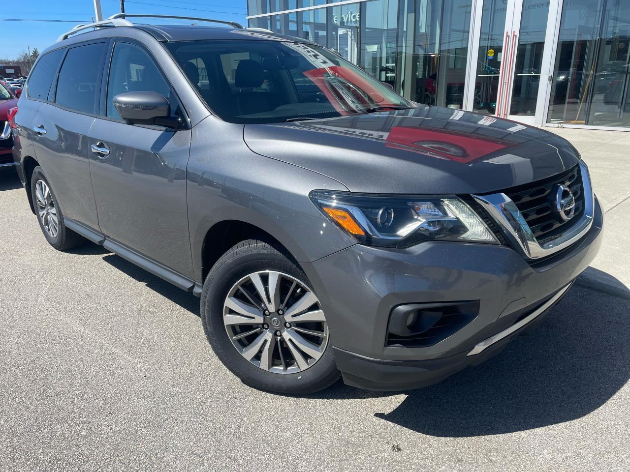 2019 Nissan Pathfinder SL PREMIUM LEATHER - AROUNDVIEW CAMERAS - MOONROOF Photo19