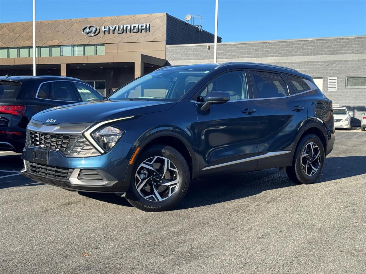 Used 2023 Kia Sportage LX for sale in Surrey, BC