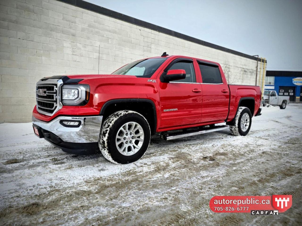 Used 2017 GMC Sierra 1500 SLE 5.3L 4x4 Crew Cab Certified No Accident for sale in Orillia, ON