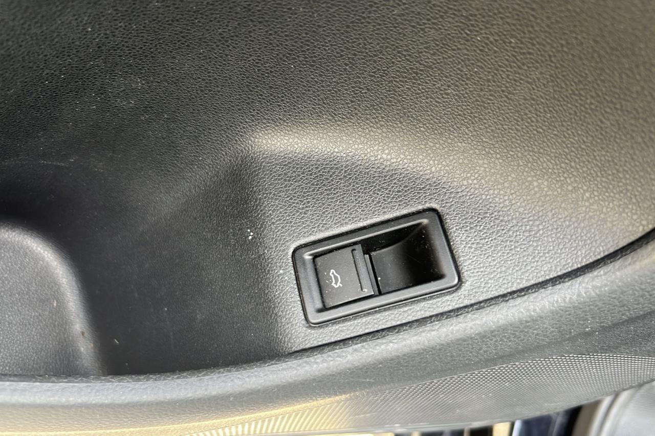 2017 Volkswagen Jetta SE Photo