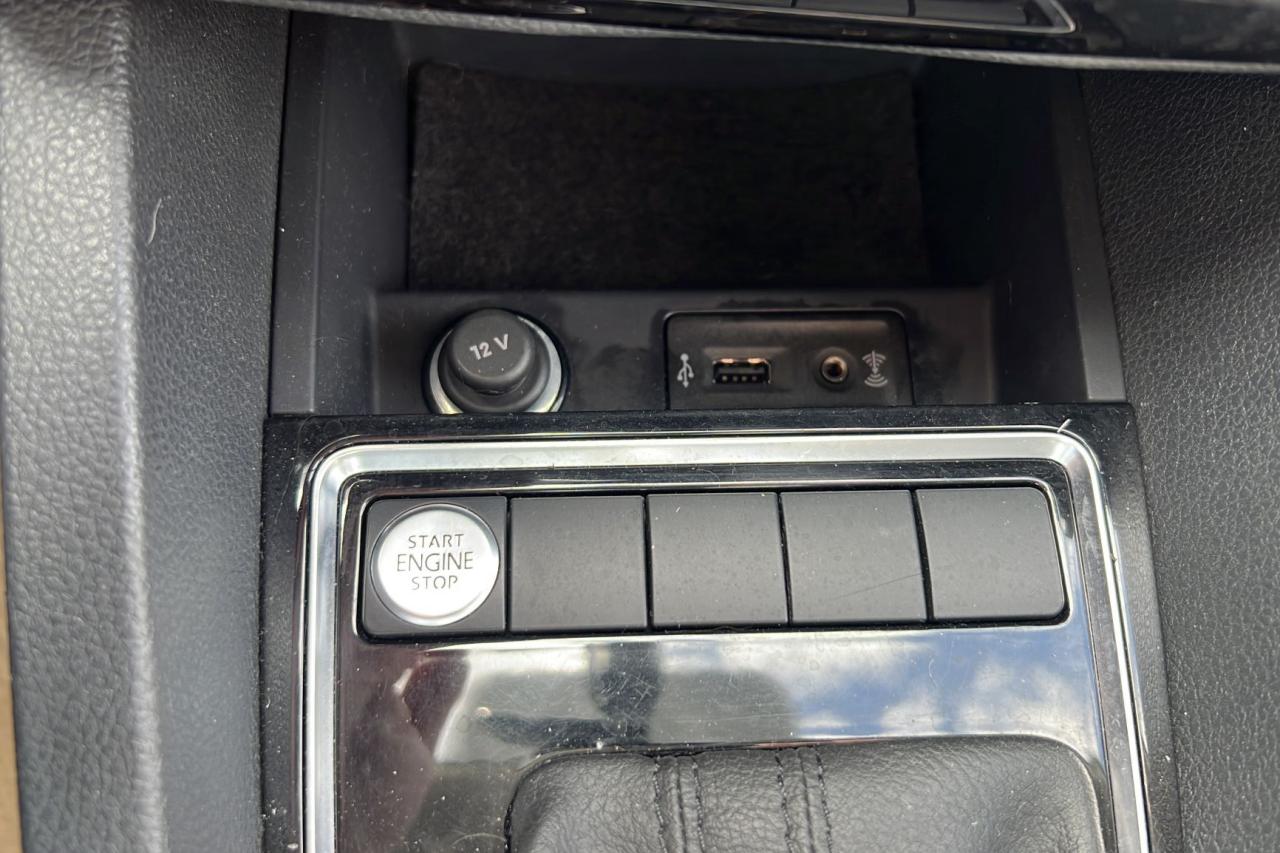 2017 Volkswagen Jetta SE Photo