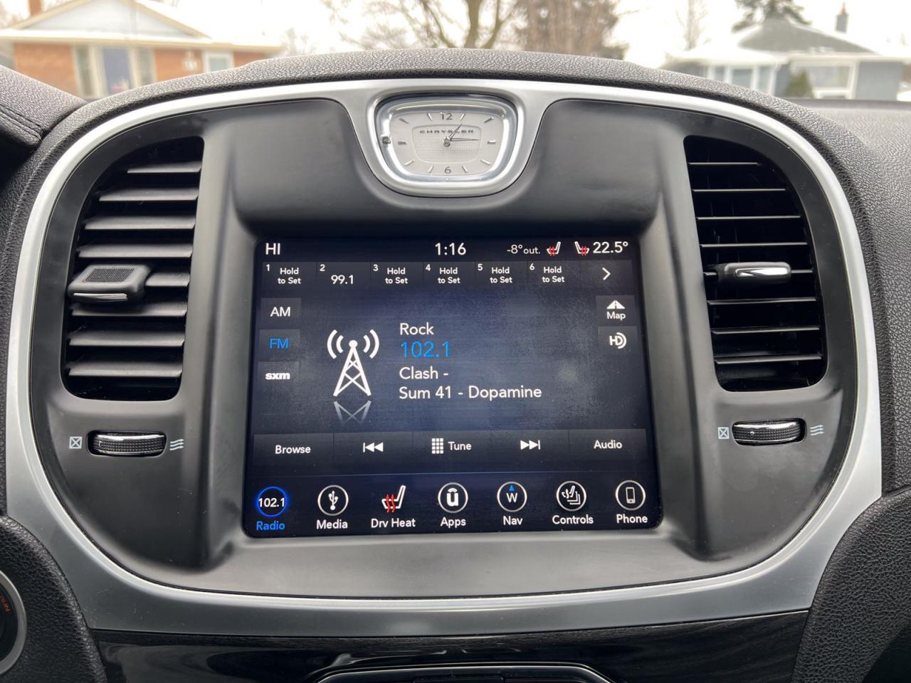2019 Chrysler 300 Touring  - Photo #26