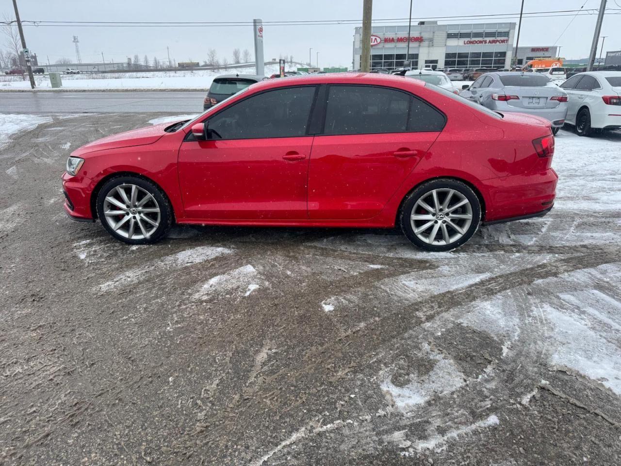 2017 Volkswagen Jetta GLI Autobahn, ONLY 108KMS, MANUAL, CERTIFIED - Photo #2