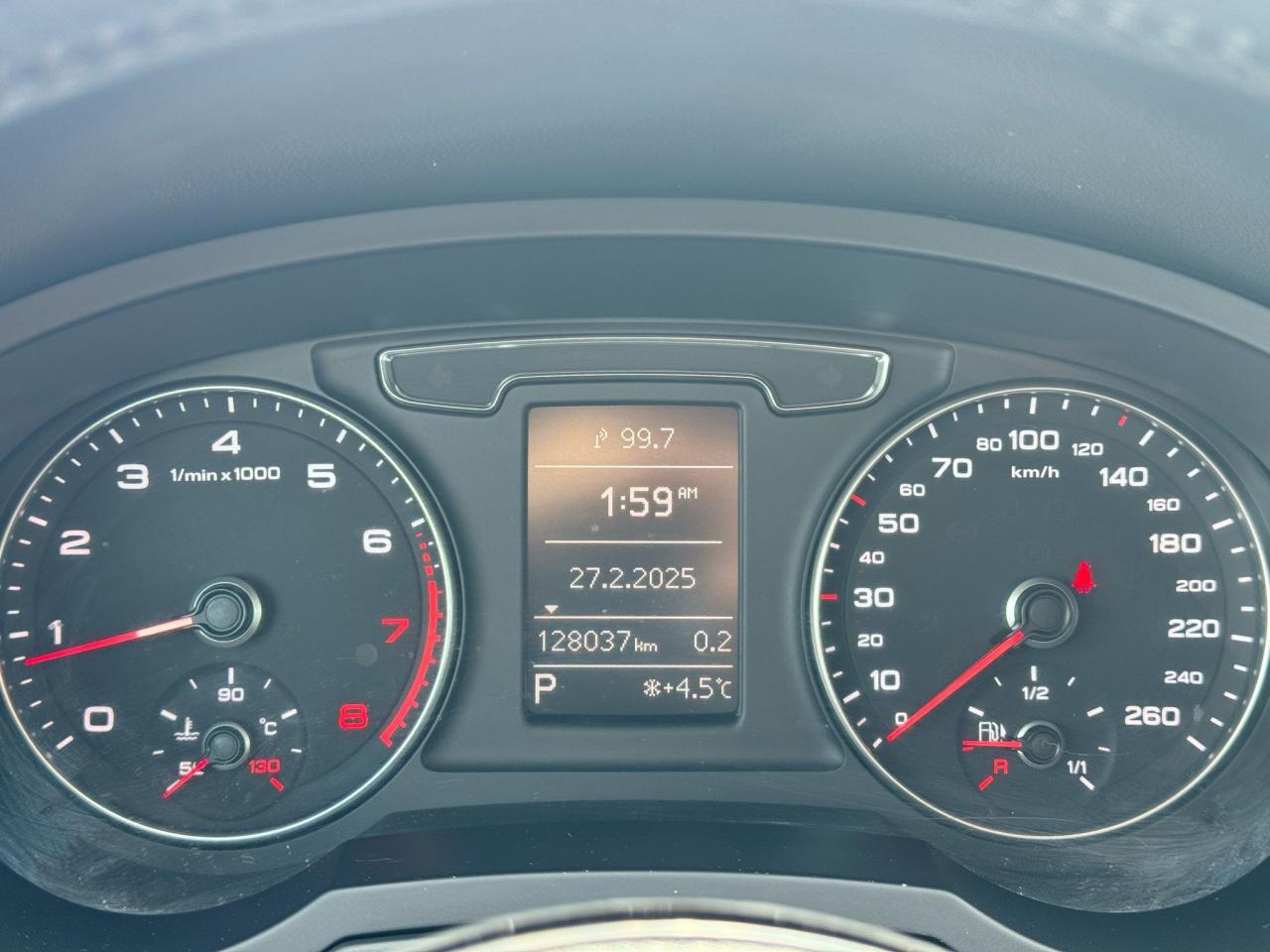 2016 Audi Q3 PROGRESSIV | QUATTRO | PANO | LEATHER | Photo37
