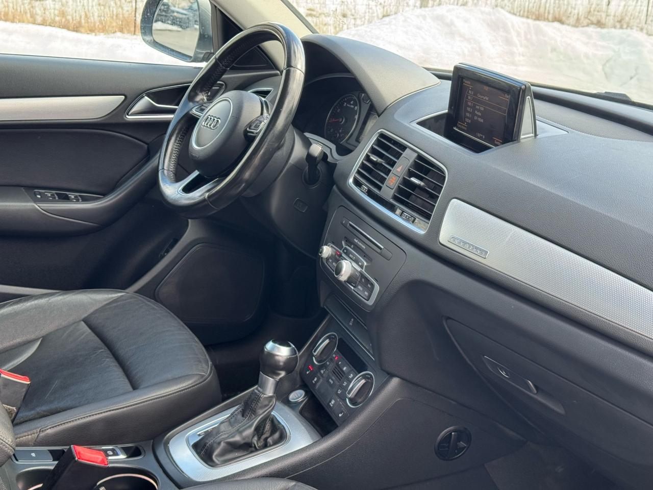 2016 Audi Q3 PROGRESSIV | QUATTRO | PANO | LEATHER | Photo27