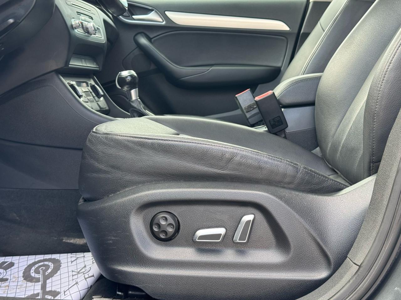 2016 Audi Q3 PROGRESSIV | QUATTRO | PANO | LEATHER | Photo32