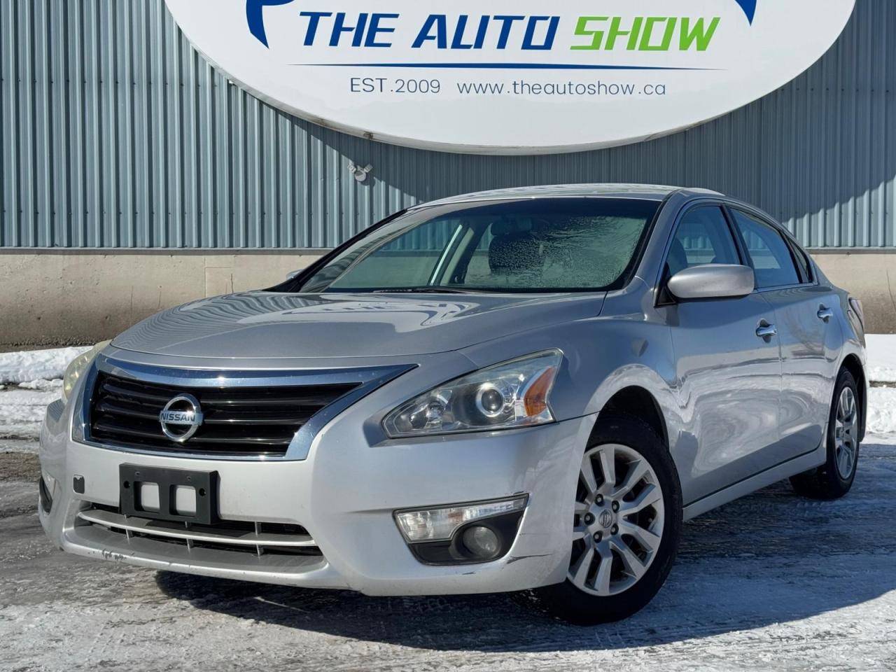 Used 2015 Nissan Altima 2.5 S | PUSH START | BACKUP CAM | BLUETOOTH | for sale in Trenton, ON