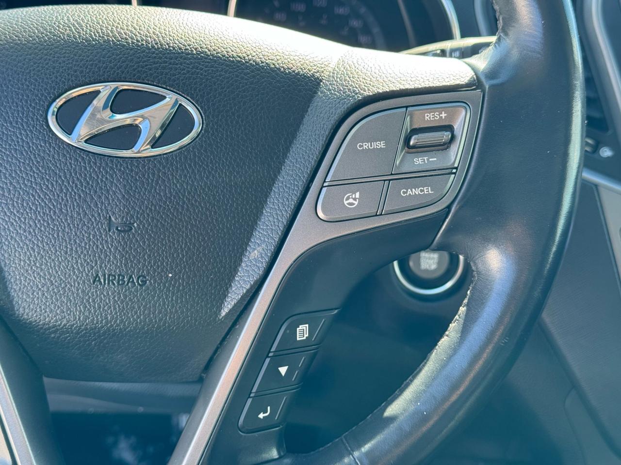 2015 Hyundai Santa Fe Sport SPORT 2.0T AWD | CLEAN CARFAX | LEATHER | PANO Photo21