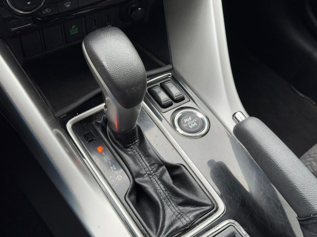 2020 Mitsubishi Eclipse Cross ES S-AWC | BACKUP CAM | HEATED SEATS | ALLOYS Photo12