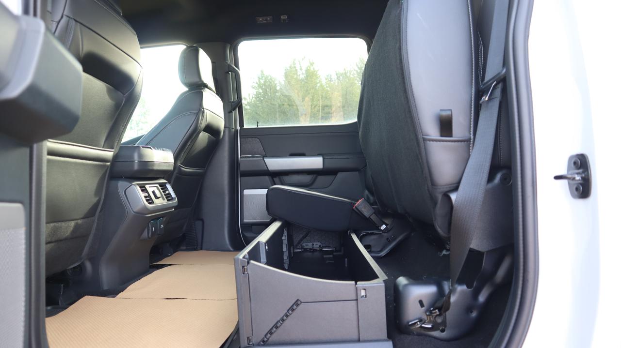 2025 Ford F-150 XLT Photo5
