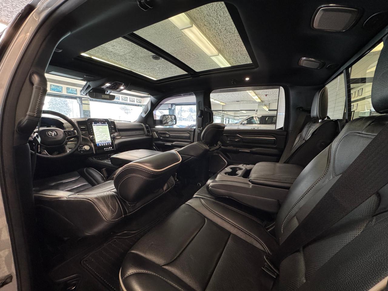 2019 RAM 1500 LIMITED 5.7L V8+Pano Roof+Adaptive Cruise+NewTires Photo72