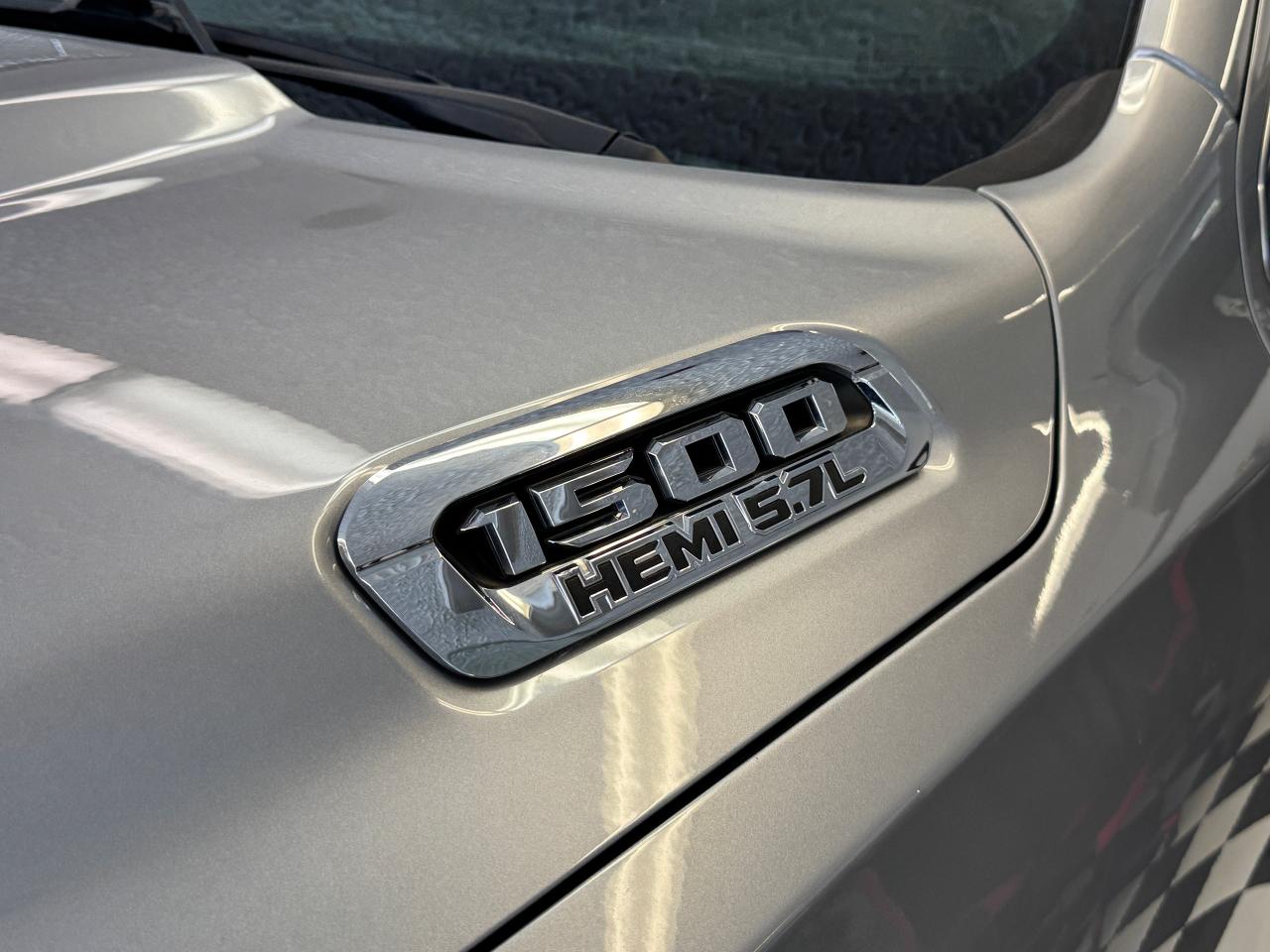 2019 RAM 1500 LIMITED 5.7L V8+Pano Roof+Adaptive Cruise+NewTires Photo126